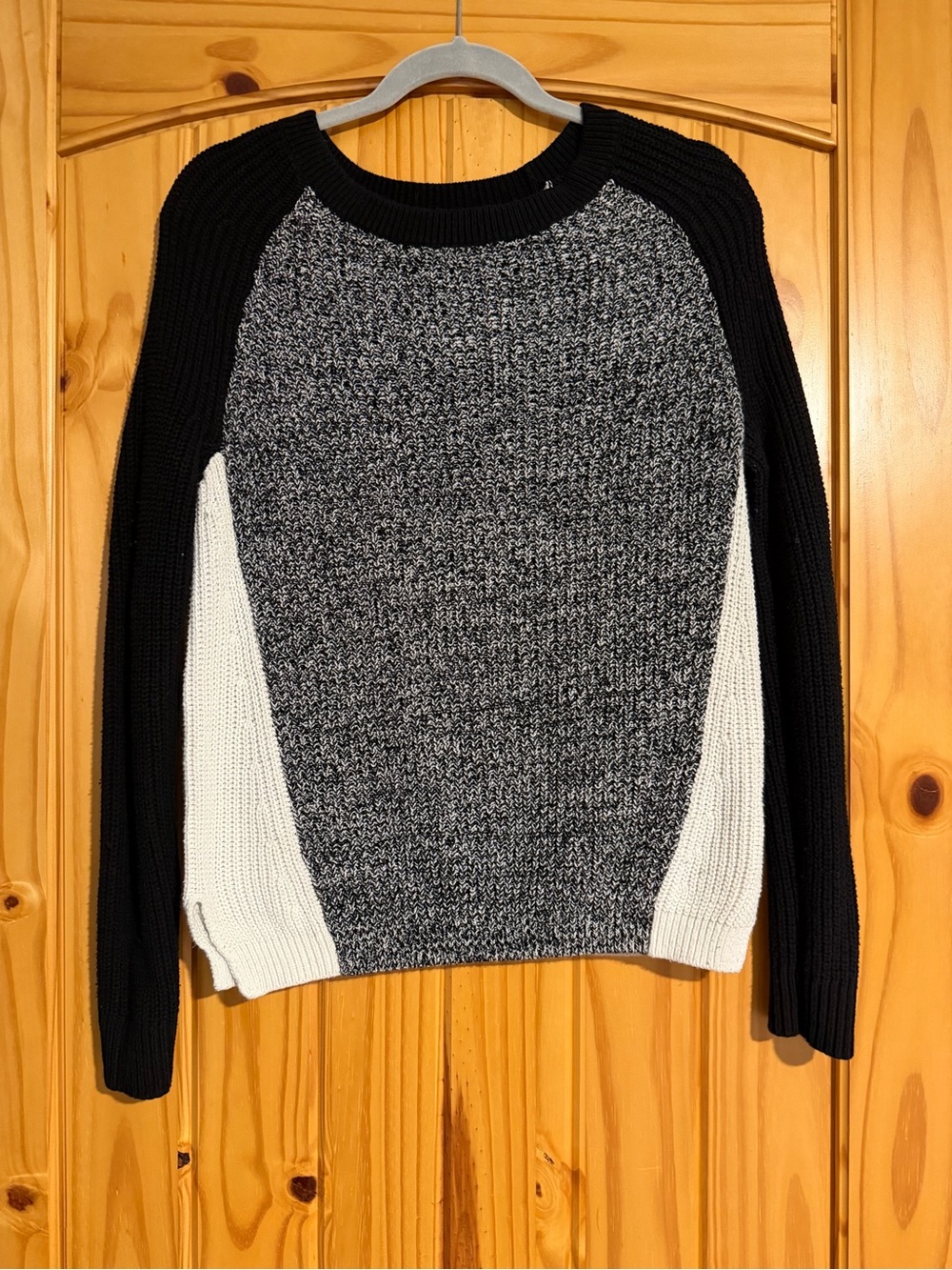 Express Colorblock Crewneck Sweater in Black, Gray & White